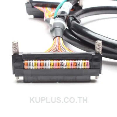 F7J40-28SV-1M : Interface Cable 1m.
